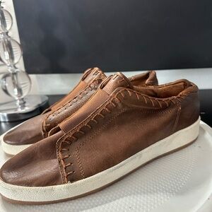 🆕Zodiac Faux Leather Slip On Sneakers